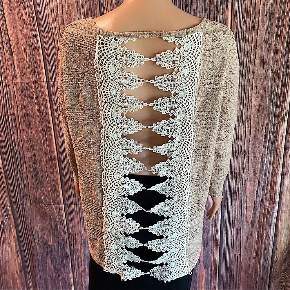 Anthropologie Entro size small boho lace embroidered tan & cream sweater